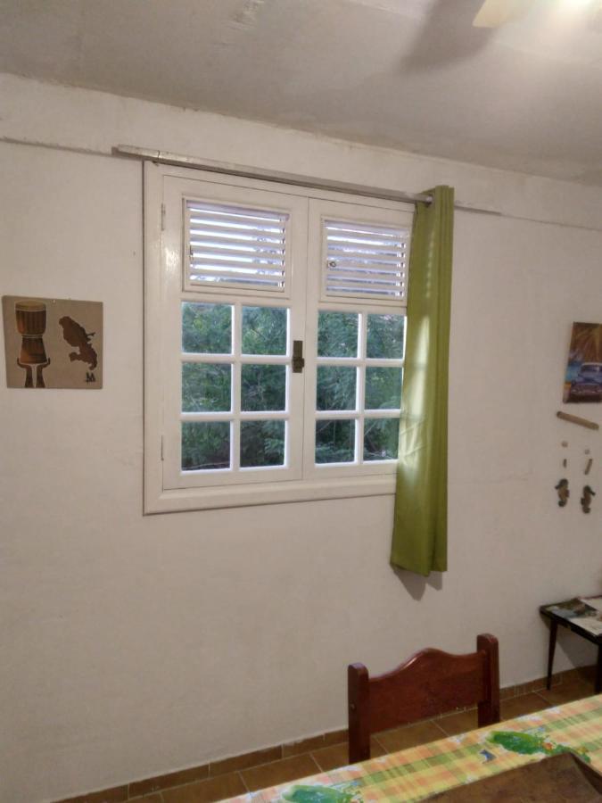 Appartement Au Jardin Fleuri à Sainte-Anne Extérieur photo